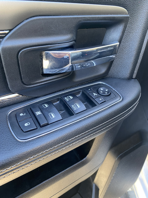 2014 RAM Ram 1500 Sport - Photo 17